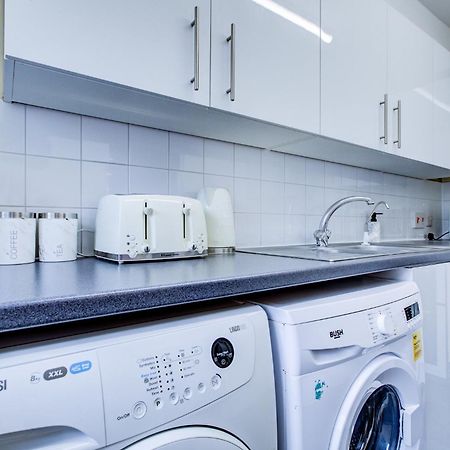 Spacious Urban Apartment In Croydon kerület Kültér fotó