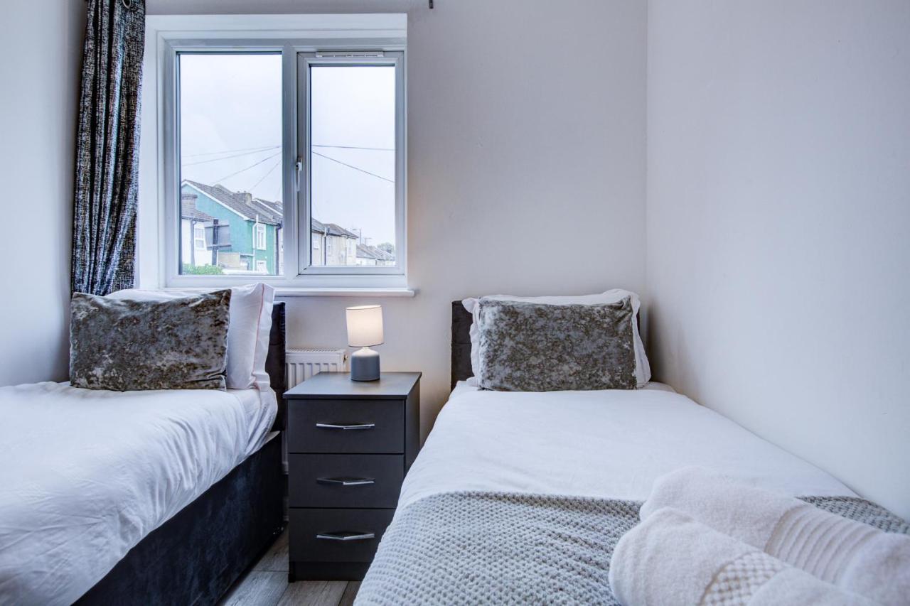 Spacious Urban Apartment In Croydon kerület Kültér fotó